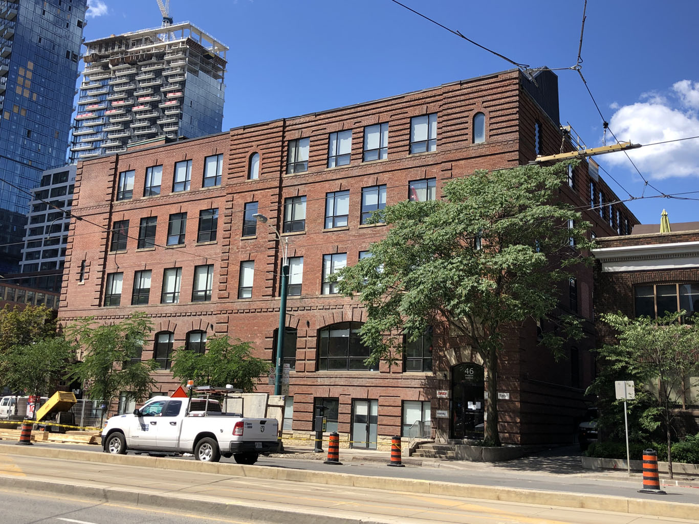 40-46 Spadina Avenue